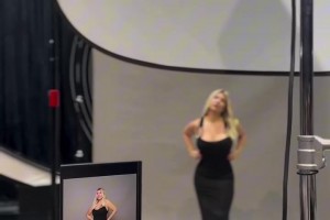 可惡！旺達(dá)又出來大秀身材啦，為啥這么多媒體找她拍照??