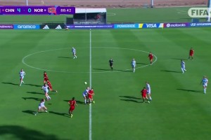 降維打擊???！U17中國女足5-0挪威，方珍珠破門梅開二度