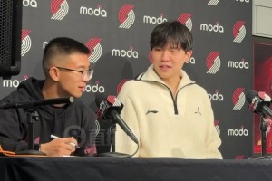 翻譯想看看瀚森聽(tīng)懂英語(yǔ)沒(méi)??楊瀚森急忙說(shuō)：你直接翻啊，哥~