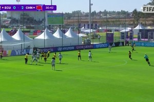 陳睿琳小角度破門(mén)！U17中國(guó)女足3-0領(lǐng)先厄瓜多爾