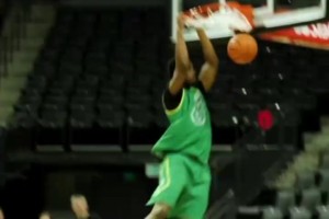 越來越默契！林葳訓(xùn)練視頻：助攻隊(duì)友打成空接！