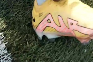 盤帶就是他出眾的天賦！加入曼城以前的多庫！