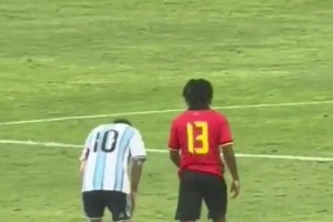 內(nèi)馬爾賽前訓(xùn)練輕盈自如，還能在明年世界杯看到你的表演嗎？