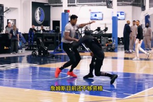 歐文：NBA現(xiàn)役一對一能擊敗我的不超過3個人，詹姆斯還不夠資格