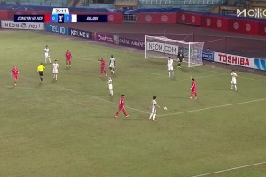 嚴重誤判！河內(nèi)公安獲得點球，張健智撲出河內(nèi)公安點球