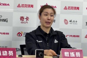 ??陳曉佳真的越看越漂亮！