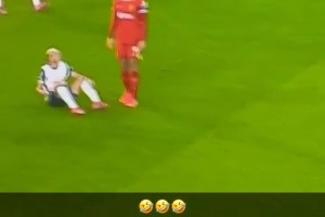 太壞了??！范迪克曾調(diào)戲理查利森