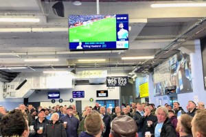 維拉絕殺阿森納！伊蒂哈德球迷沸騰了??